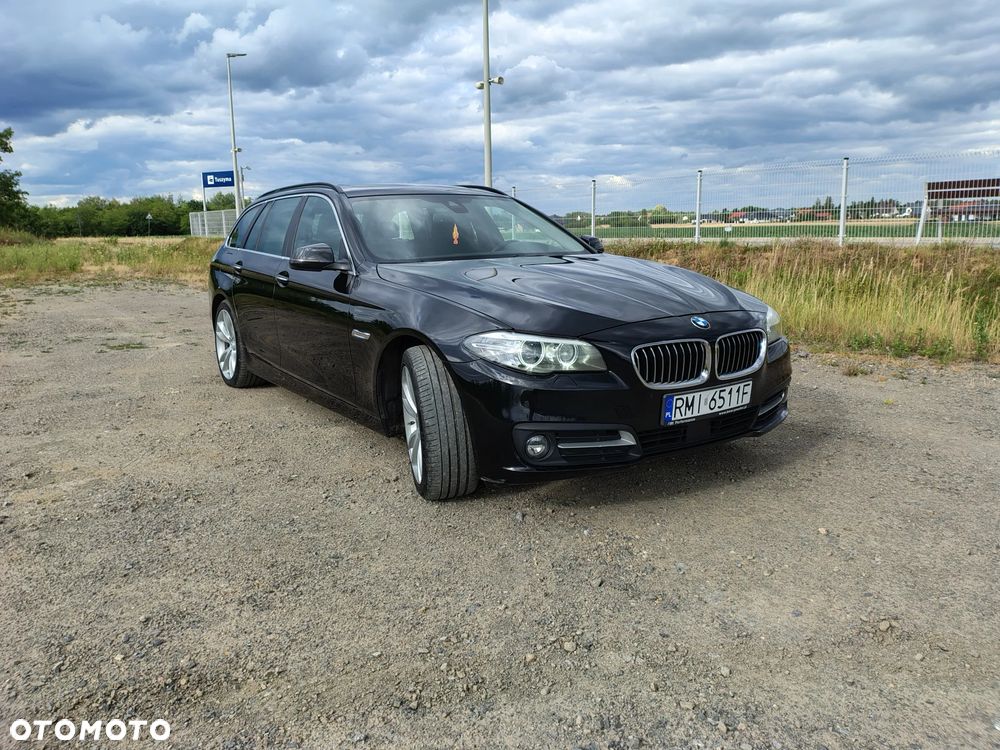 BMW Seria 5 525d xDrive - 2