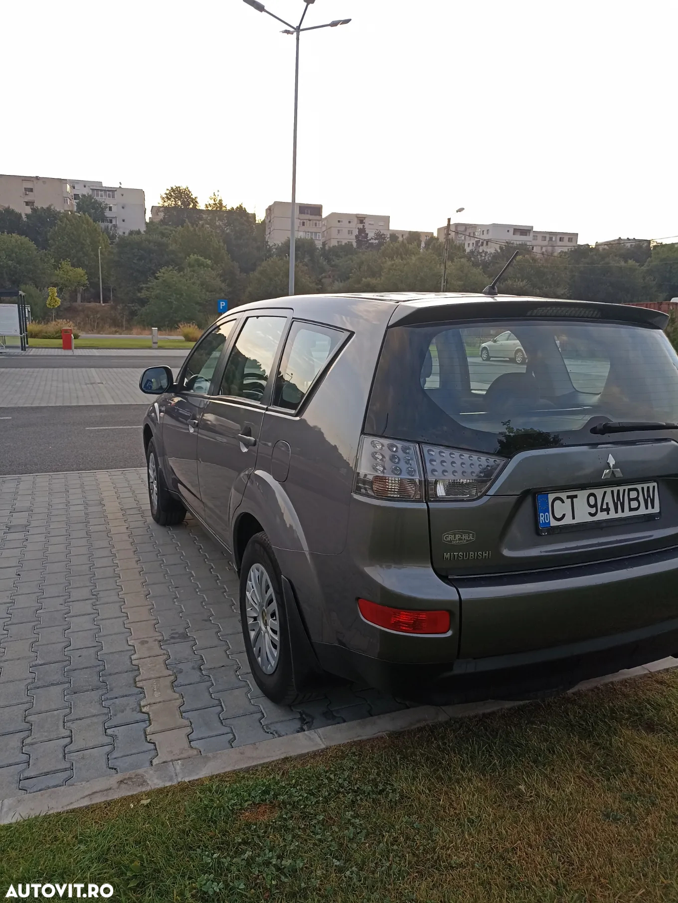 Mitsubishi Outlander 2.0 DI-D Instyle - 4