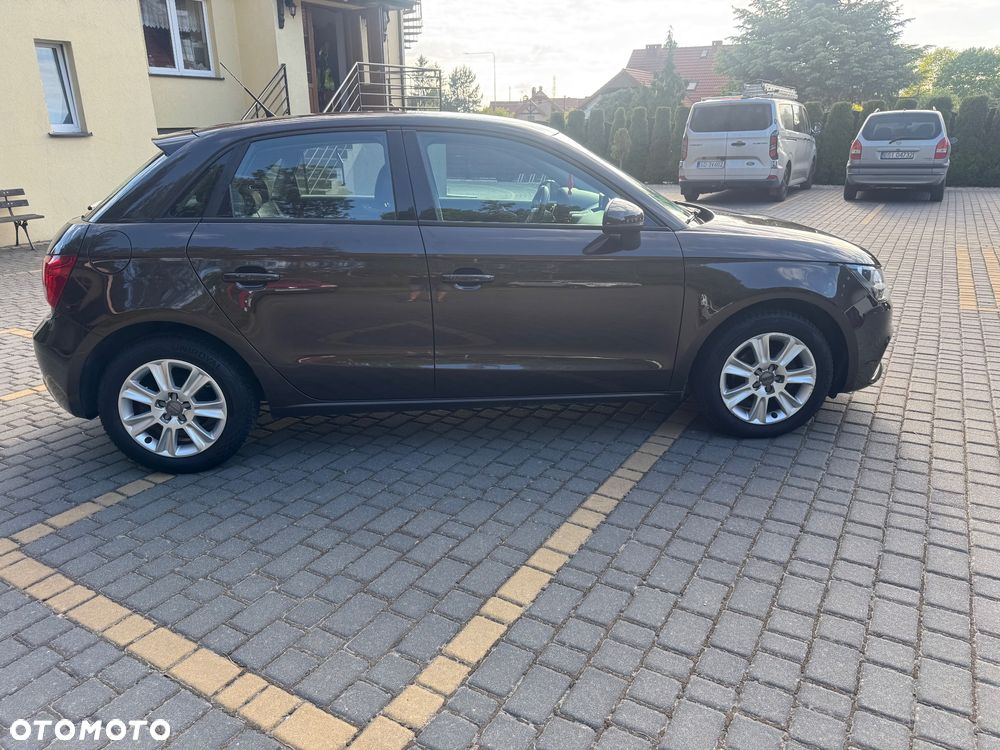 Audi A1 Sportback 1.6 TDI Ambition - 4