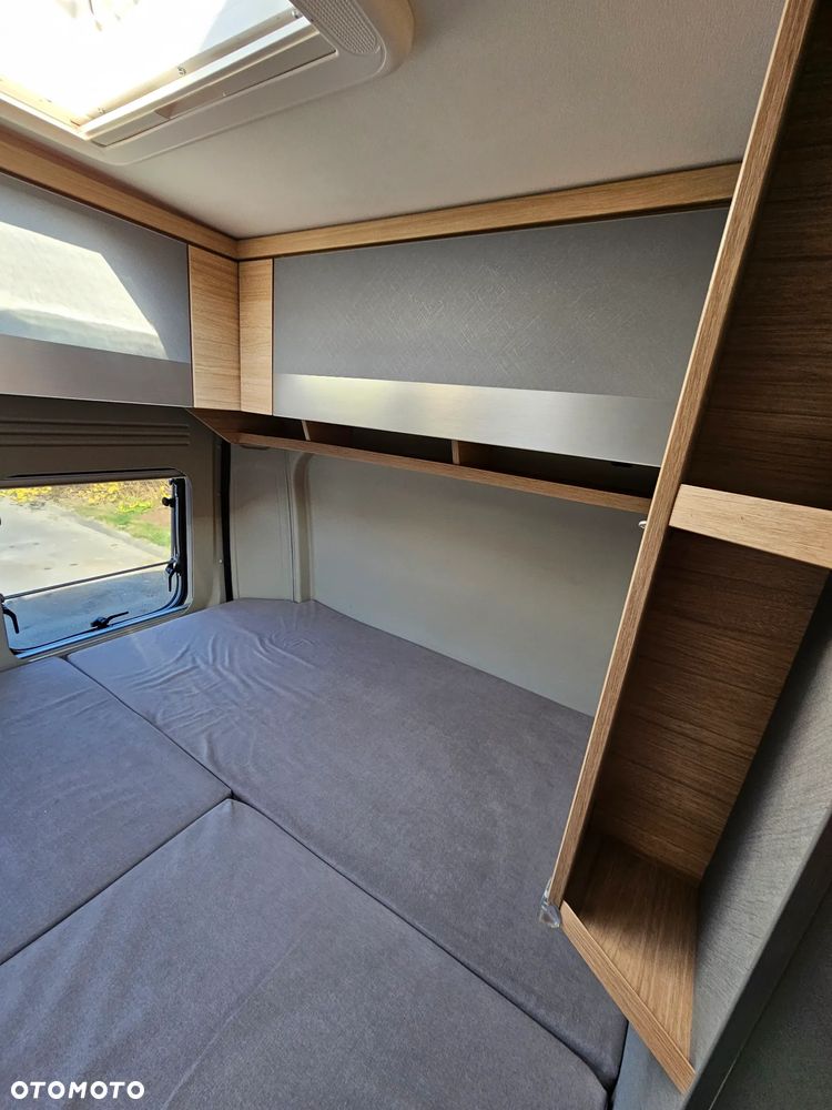 Possl TRENTA 600 165KM HAK  MAX doposażony kampervan - 18