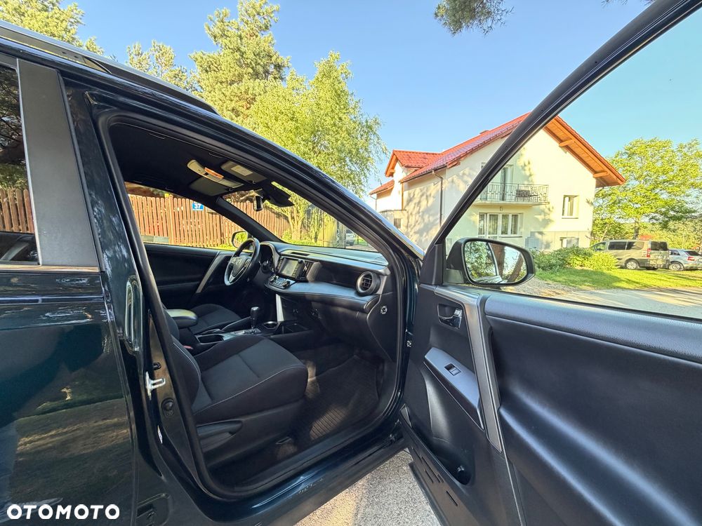 Toyota RAV4 Hybrid Prestige 4x4 - 23
