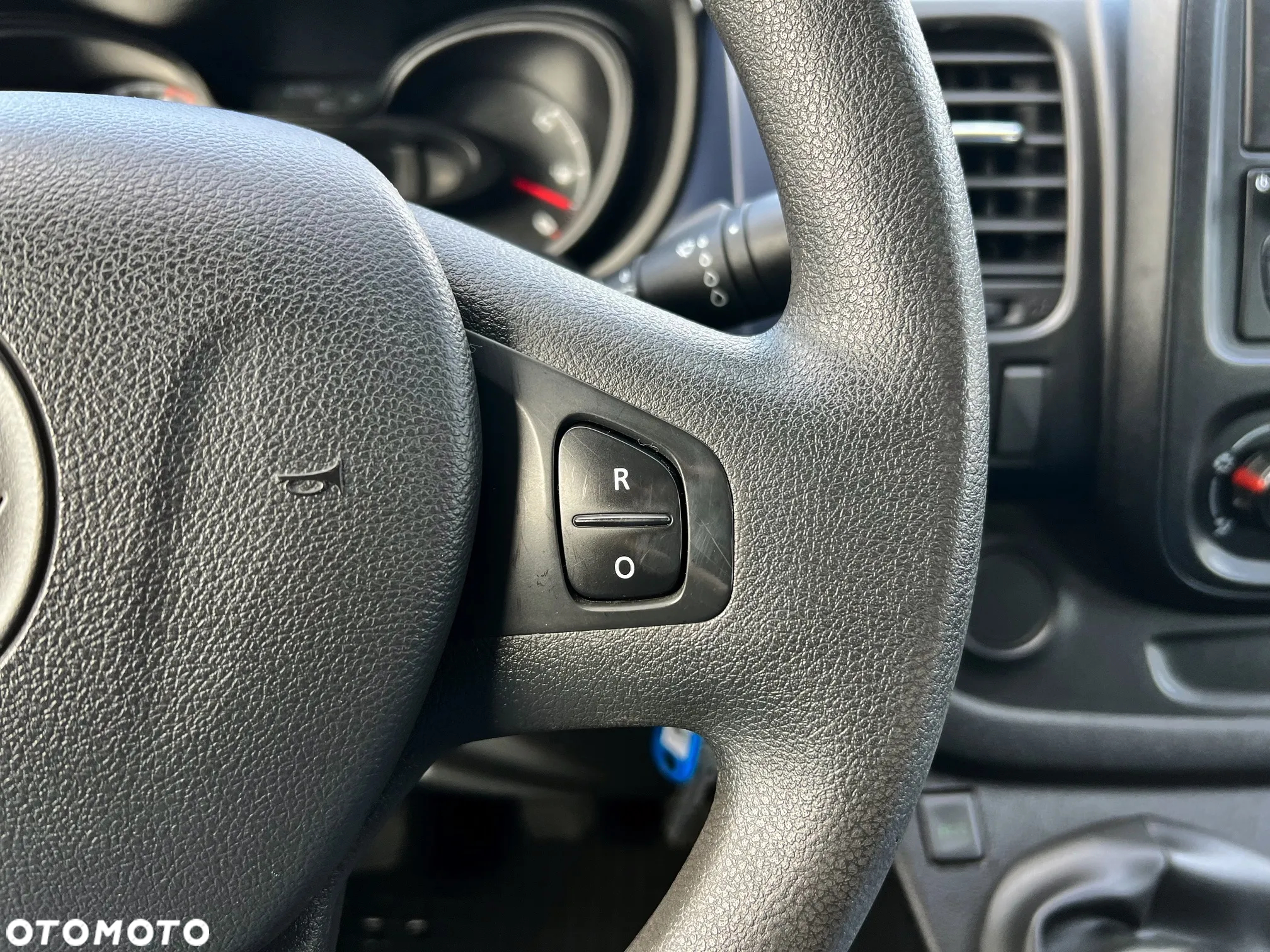 Opel Vivaro Doka Brygadówka Long 6-miejsc Salon PL, Jeden Właściciel - 11