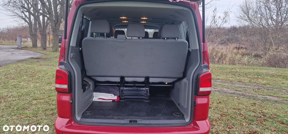 Volkswagen Caravelle - 4