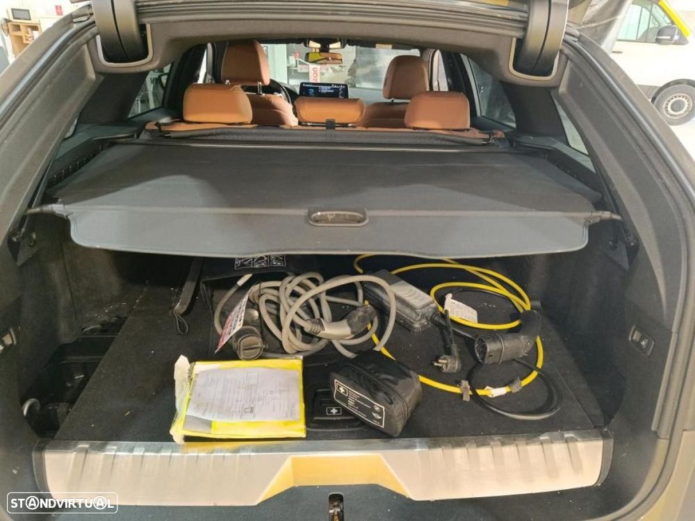 BMW 530 e Pack Desportivo M - 4