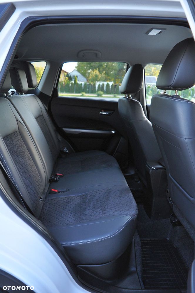 Suzuki Vitara 1.4 Boosterjet Elegance 2WD - 16