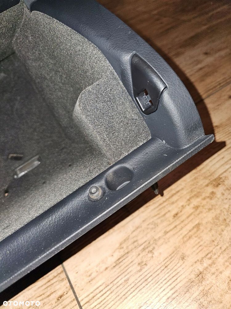 SCHOWEK PASAŻERA AUDI A4 B7 04 EU - 6