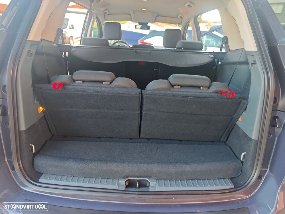 Ford Grand C-Max 1.6 TDCi Titanium - 16