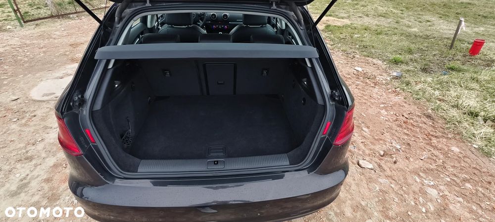 Audi A3 Sportback - 32
