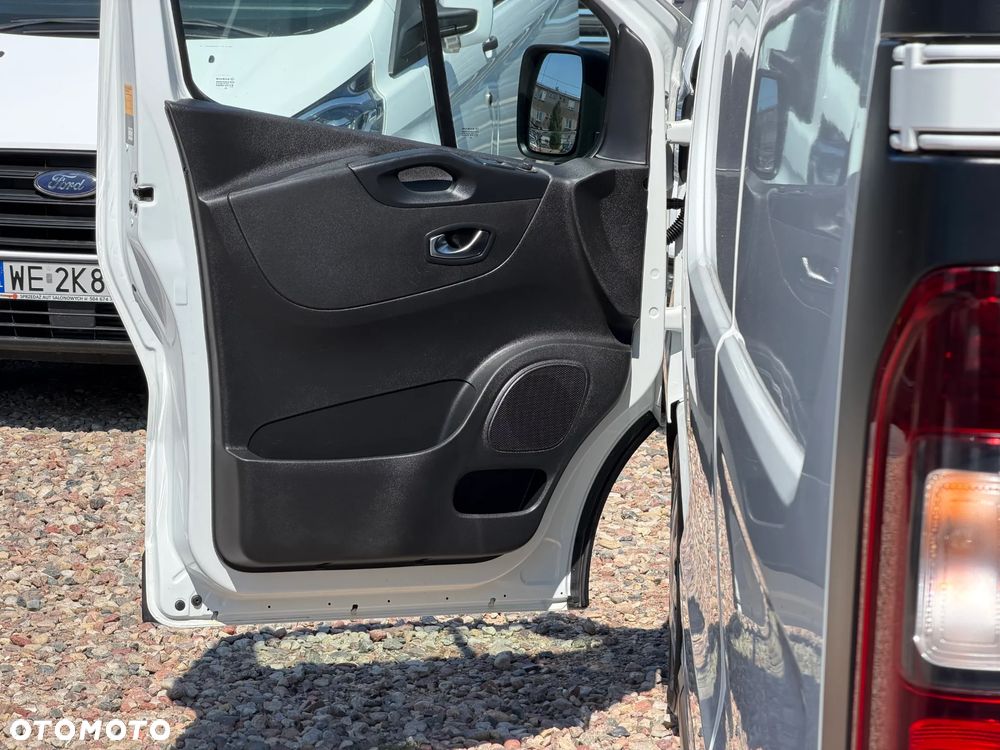 Renault Trafic - 33