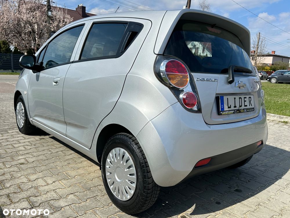 Chevrolet Spark 1.0 LS - 3
