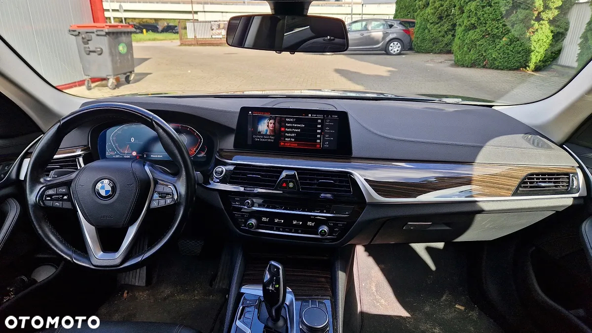 BMW Seria 5 520d xDrive Luxury Line sport - 21