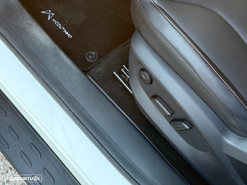 MG HS 1.5 Plug-in Hybrid Luxury - 35