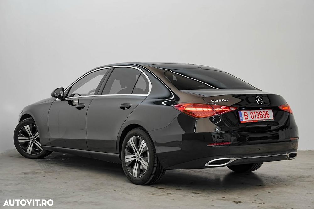 Mercedes-Benz C - 4
