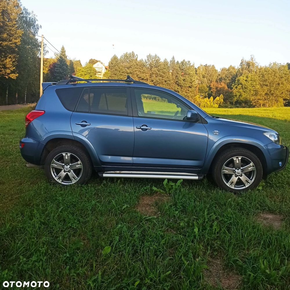 Toyota RAV4 2.2 D-4D Sol 180 - 13