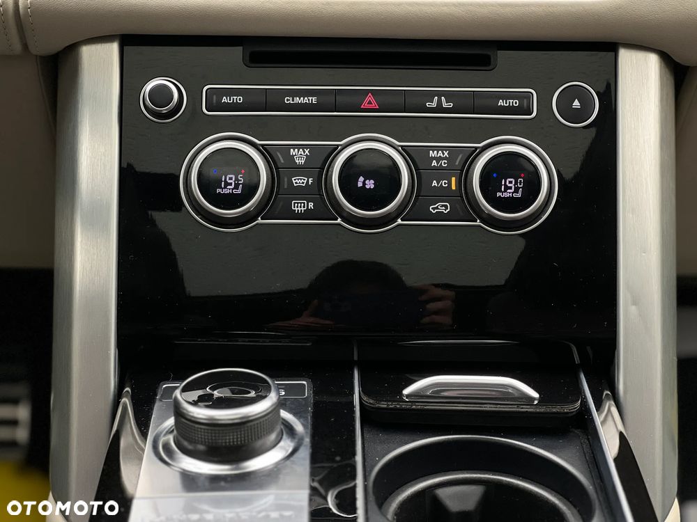 Land Rover Range Rover - 19