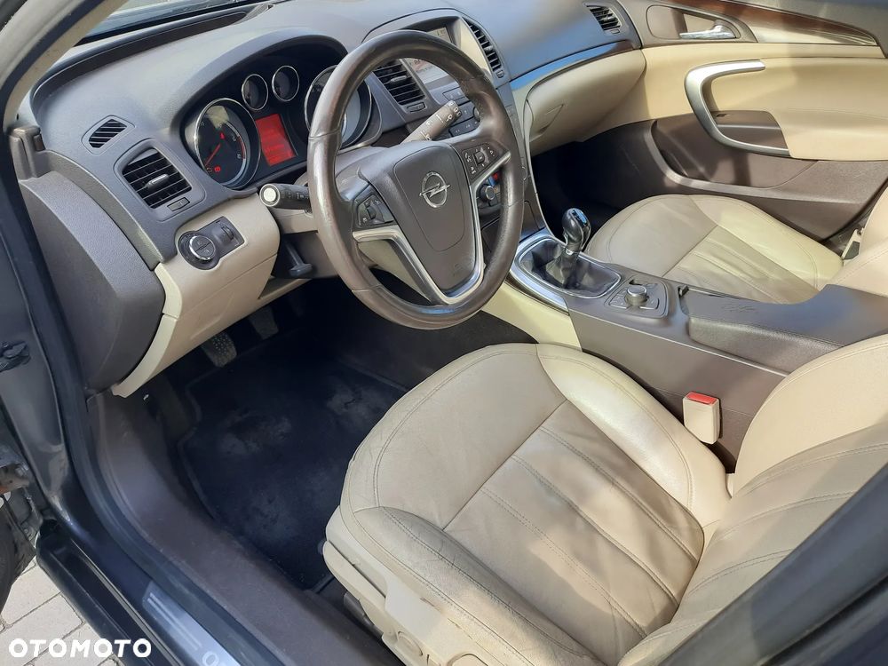 Opel Insignia 2.0 CDTI Cosmo - 10
