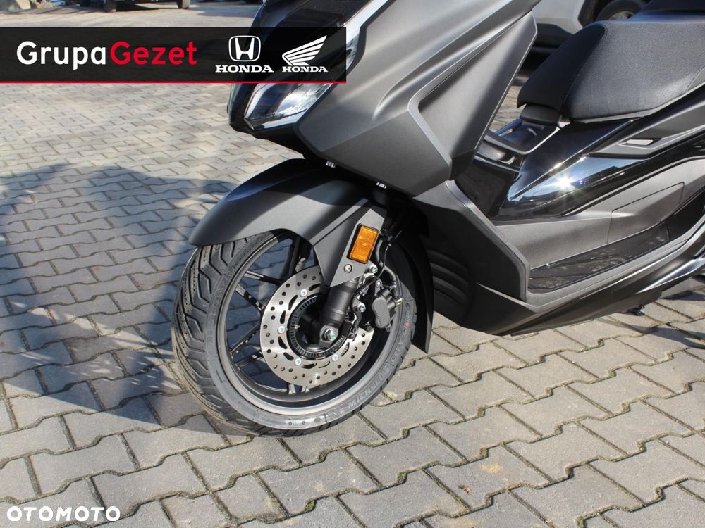 Honda NSS - 9