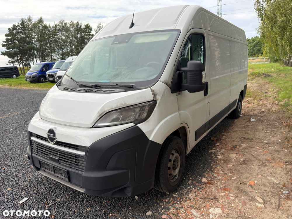 Opel Movano