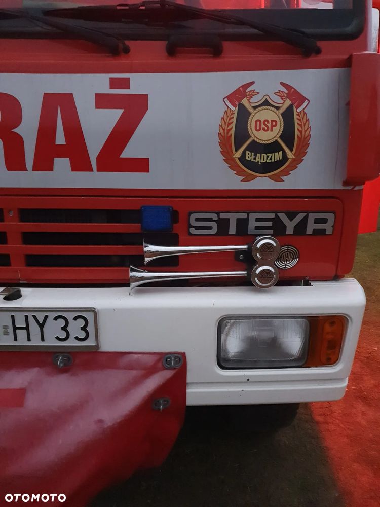 Steyr 4x4 12S23 pożarniczy strażacki - 2
