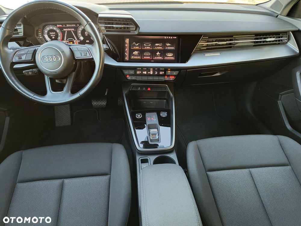 Audi A3 Sportback - 12