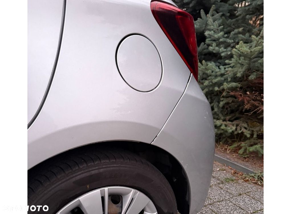 Toyota Yaris 1.33 Active EU6 - 10