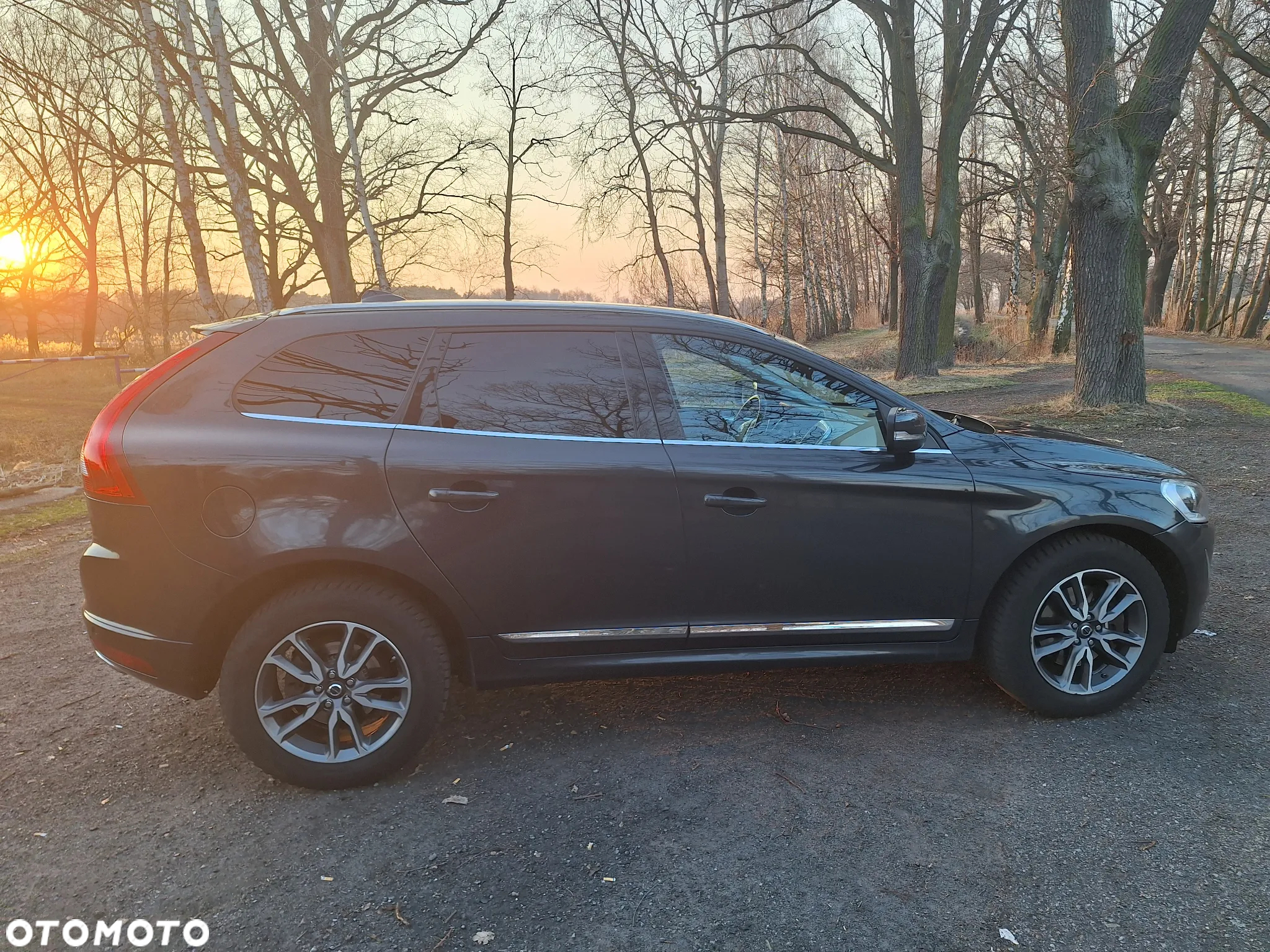 Volvo XC 60 T6 AWD Summum - 2