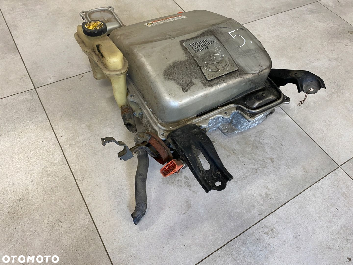TOYOTA PRIUS II PRZETWORNICA INWERTER G9200-47111 - 2