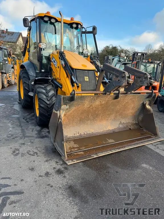 JCB 3CX - 5