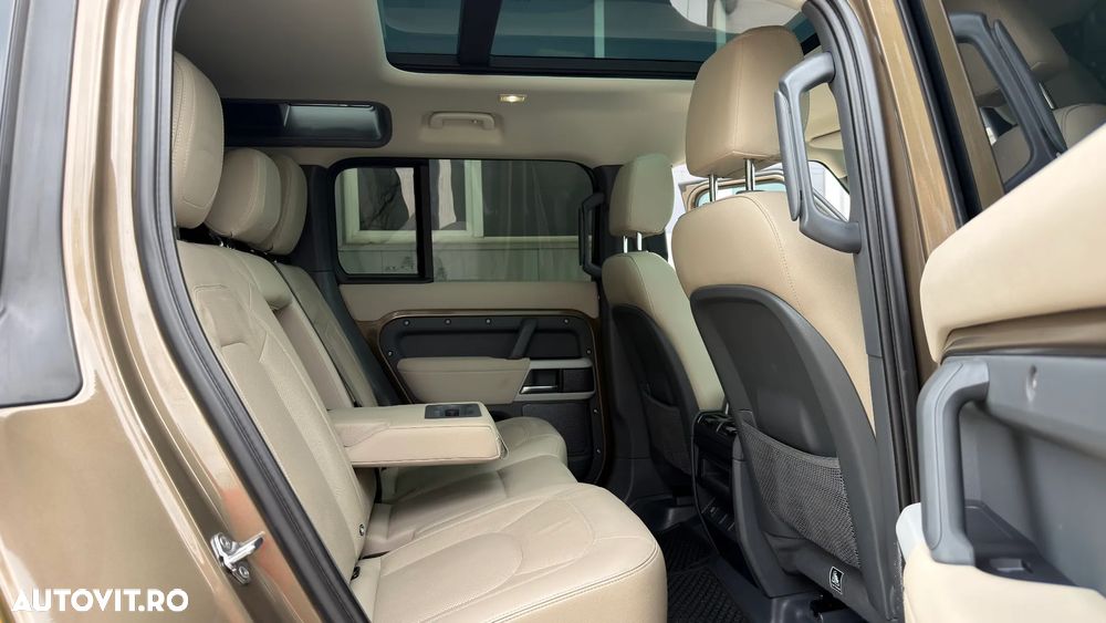 Land Rover Defender 90 3.0D 250 MHEV Hard Top X-Dynamic SE - 22