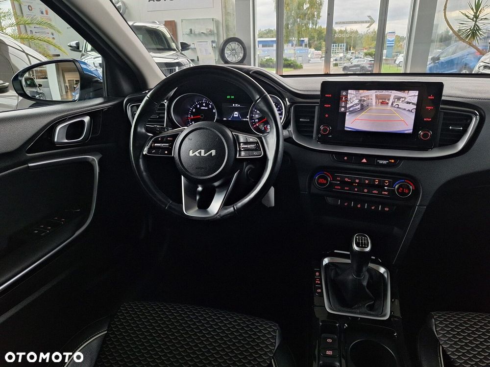 Kia Ceed 1.5 T-GDI L - 22