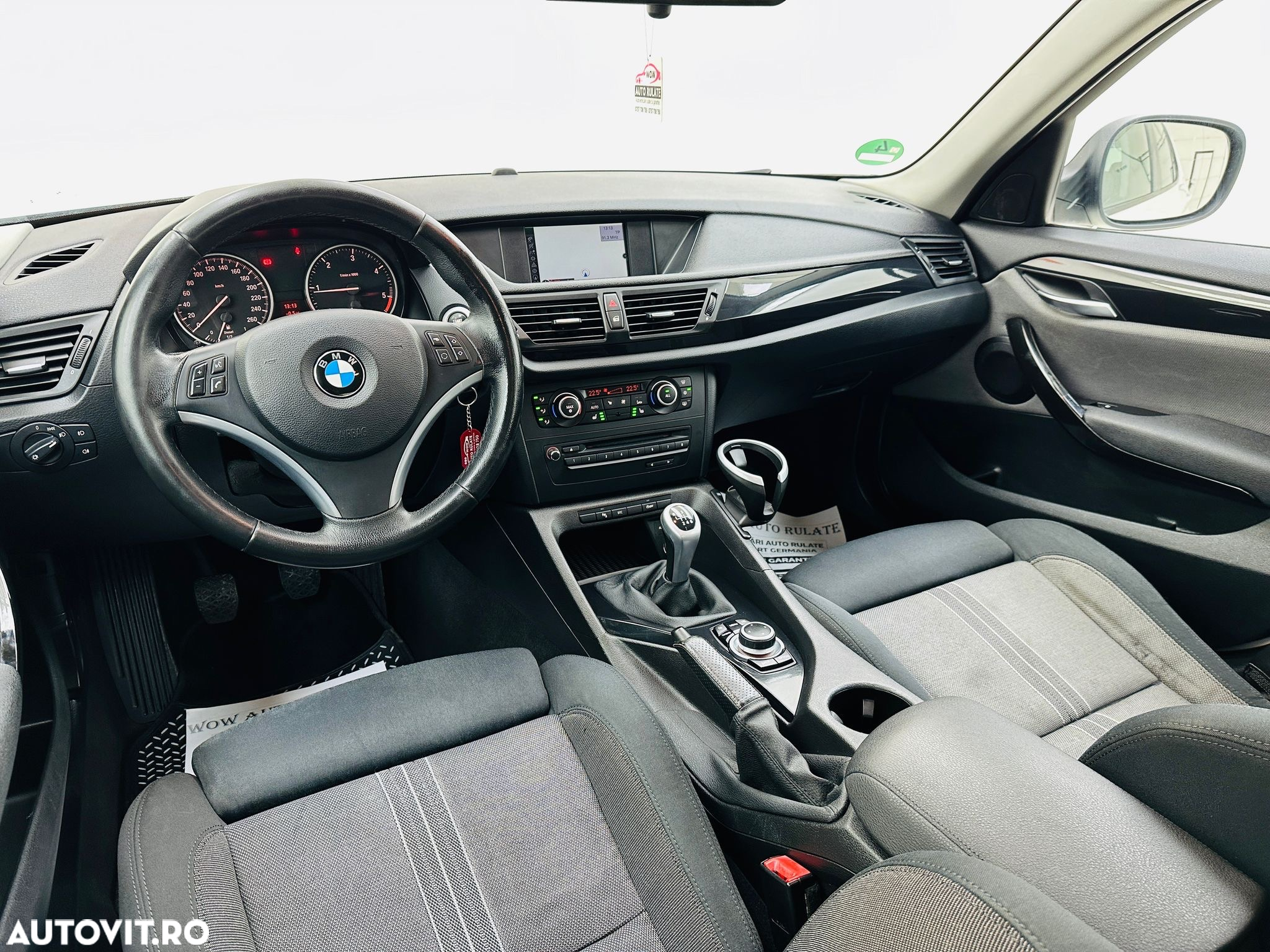 BMW X1 sDrive18d Sport Line - 22