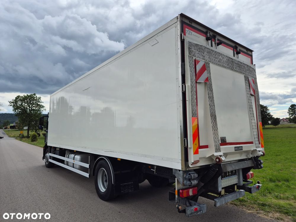 Mercedes-Benz Antos 1824 CARRIER VECTOR 1850 DRZWI + winda i 2x drzwi boczne / 8.35m / z Holandii / Axor man Tgm T1000-R THERMO King Supra 1850 1150 - 5