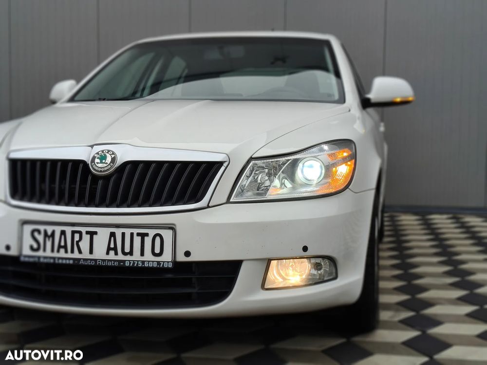 Skoda Octavia 1.6 TDI DPF DSG Classic - 10
