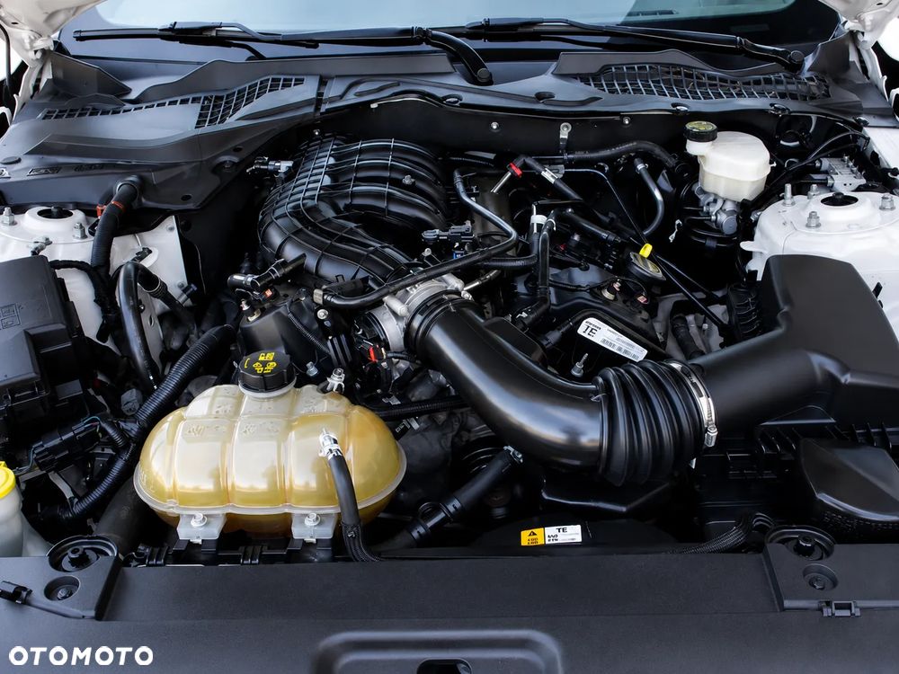 Ford Mustang 3.7 V6 Premium - 19