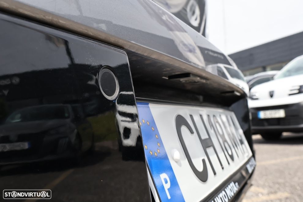 Peugeot 208 1.2 PureTech Allure - 6