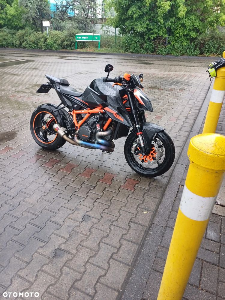 KTM Super Duke - 3