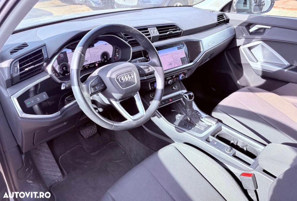 Audi Q3 45 TFSIe ack S tronic S line - 5