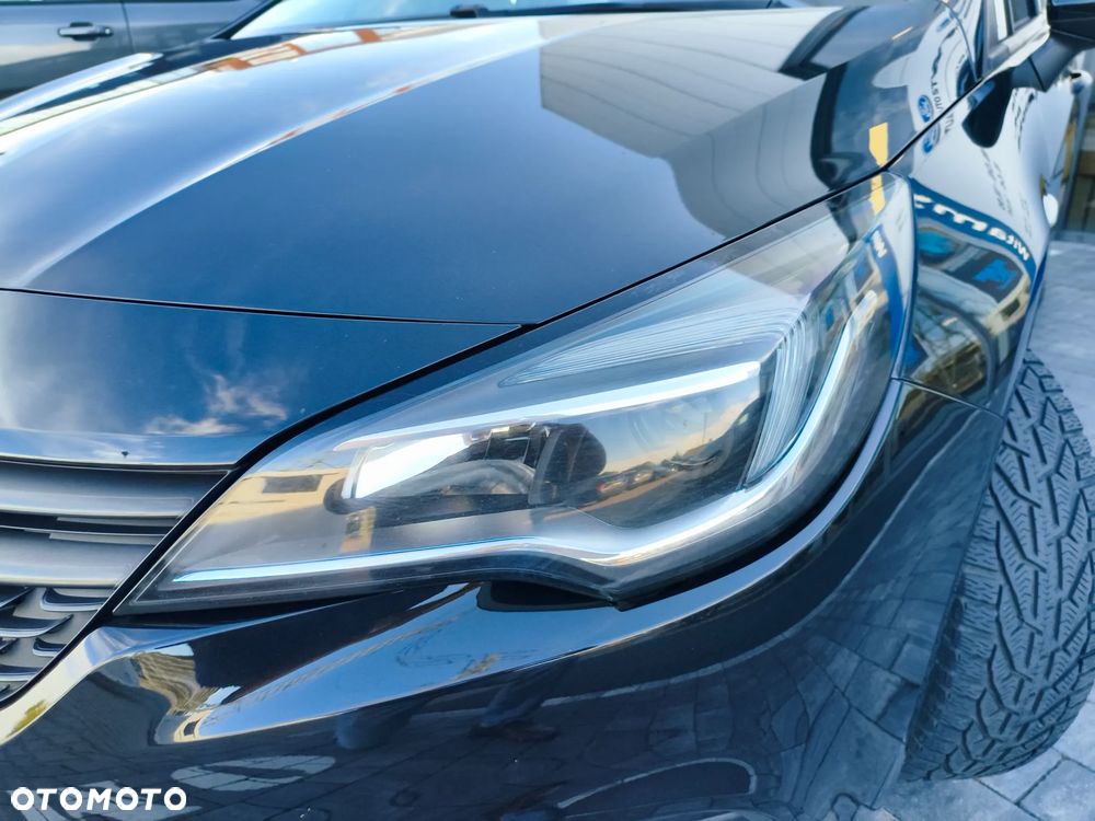 Opel Astra 1.6 CDTI Elite S&S - 30