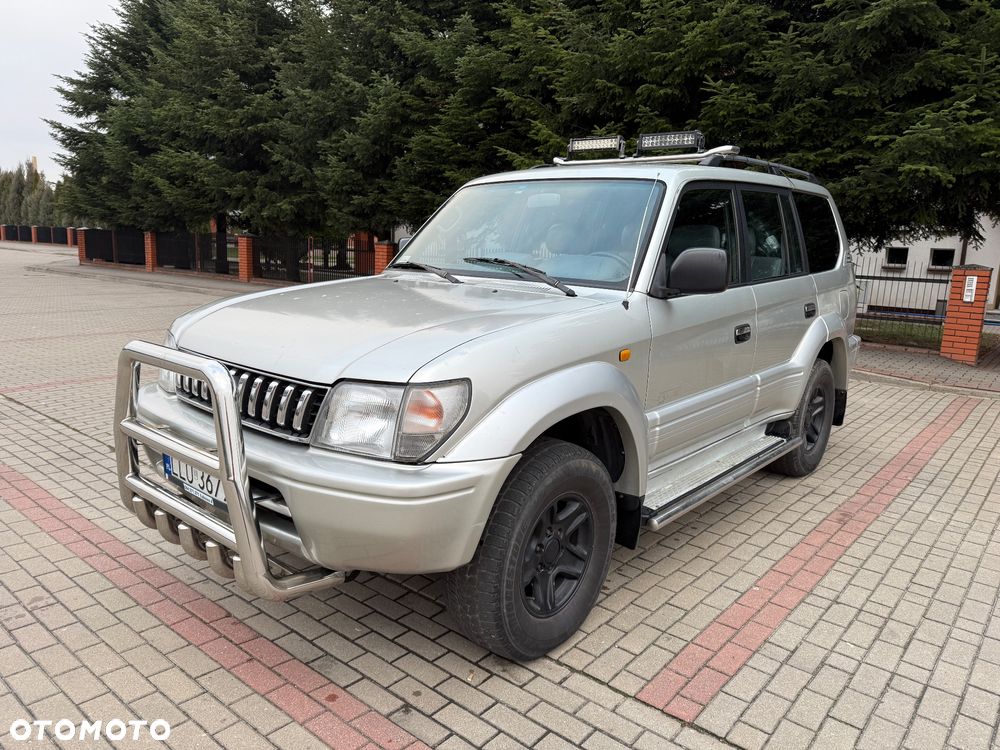 Toyota Land Cruiser - 9