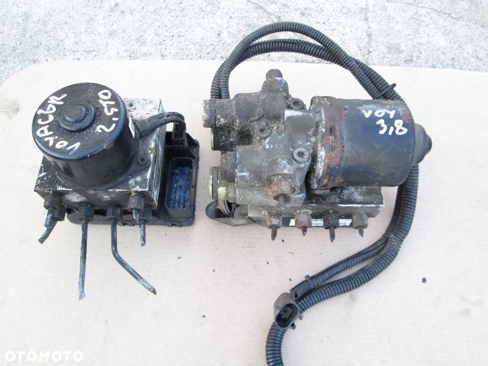 pompa abs chrysler voyager iii - 1