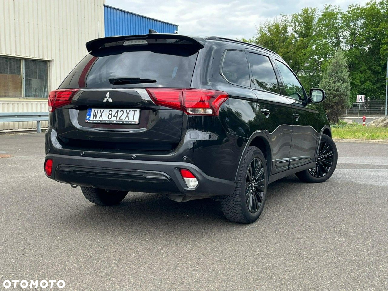 Mitsubishi Outlander 2.0 4WD CVT Diamant+ - 27