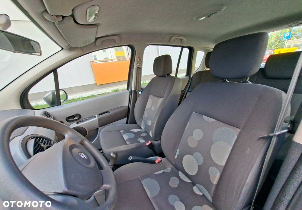 Renault Modus - 17