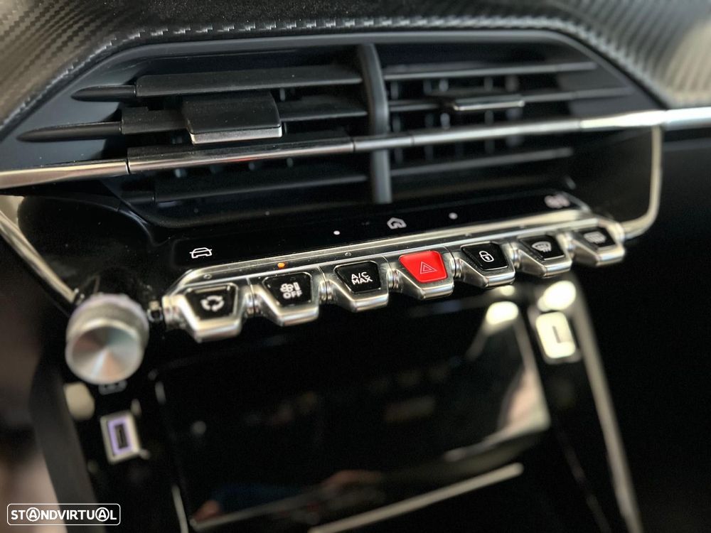 Peugeot e-2008 50 kWh Allure - 21