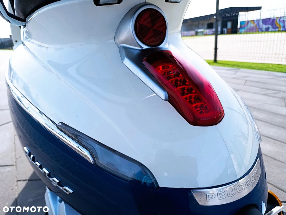 Peugeot Django - 13