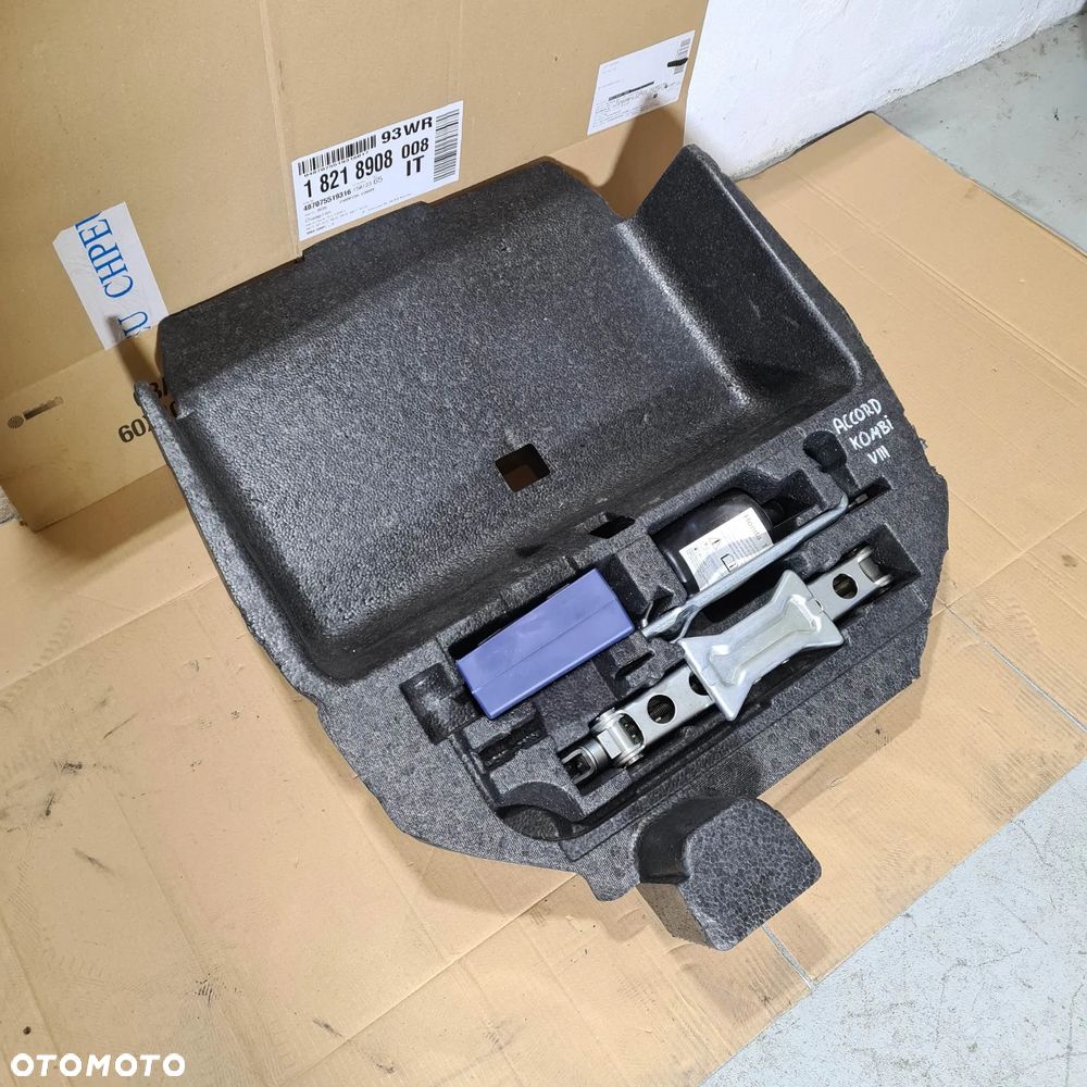 HONDA ACCORD VIII STYROPIAN WKŁAD BAGAŻNIKA LEWAREK KOMPRESOR KOMBI - 3