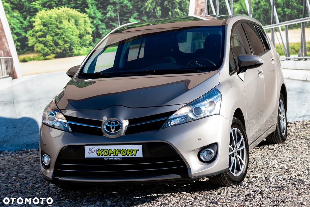 Toyota Verso 1.8 7-Sitzer Executive - 1