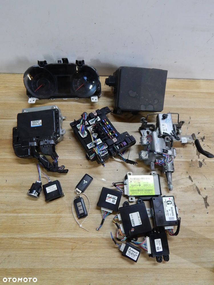 Zestaw startowy sterownik 1.6 benzyna Mitsubishi ASX I Lancer 10-18 Komplet Łuków części - 1