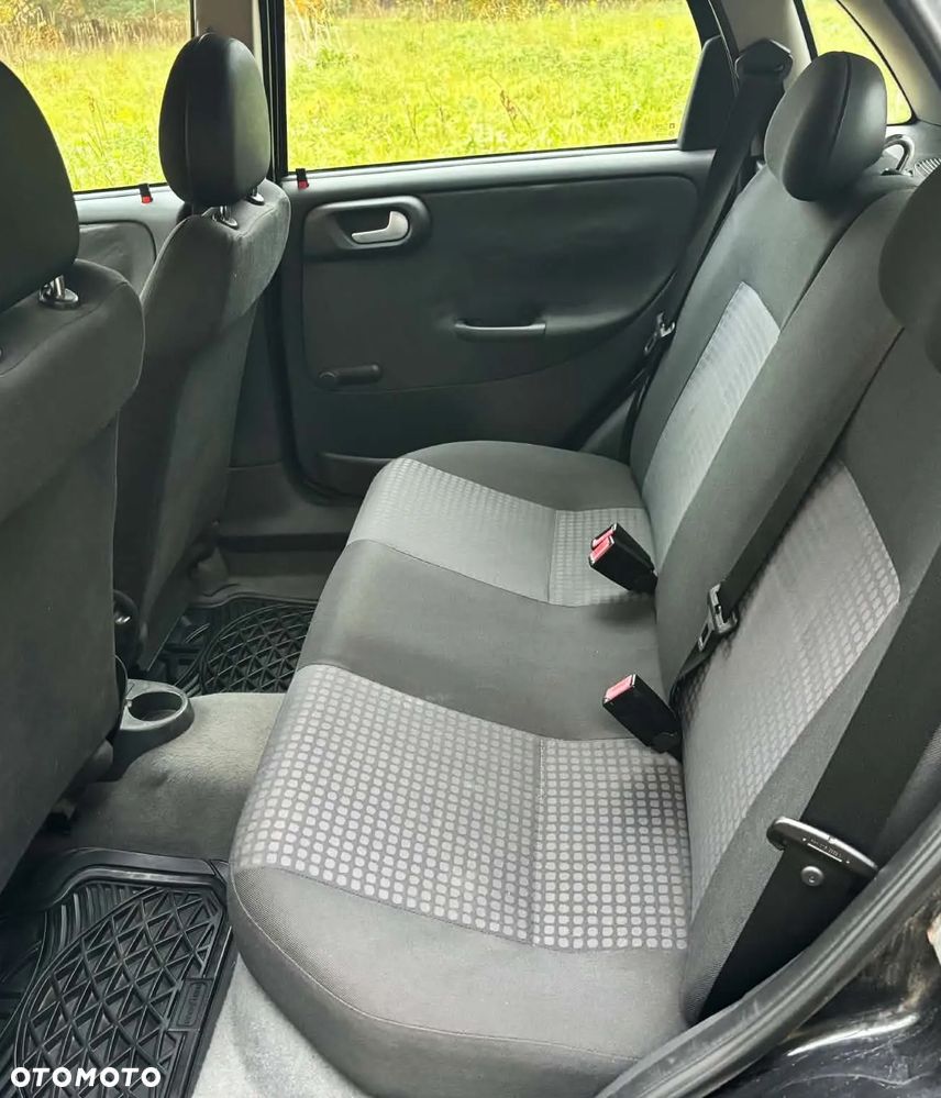 Opel Corsa - 34
