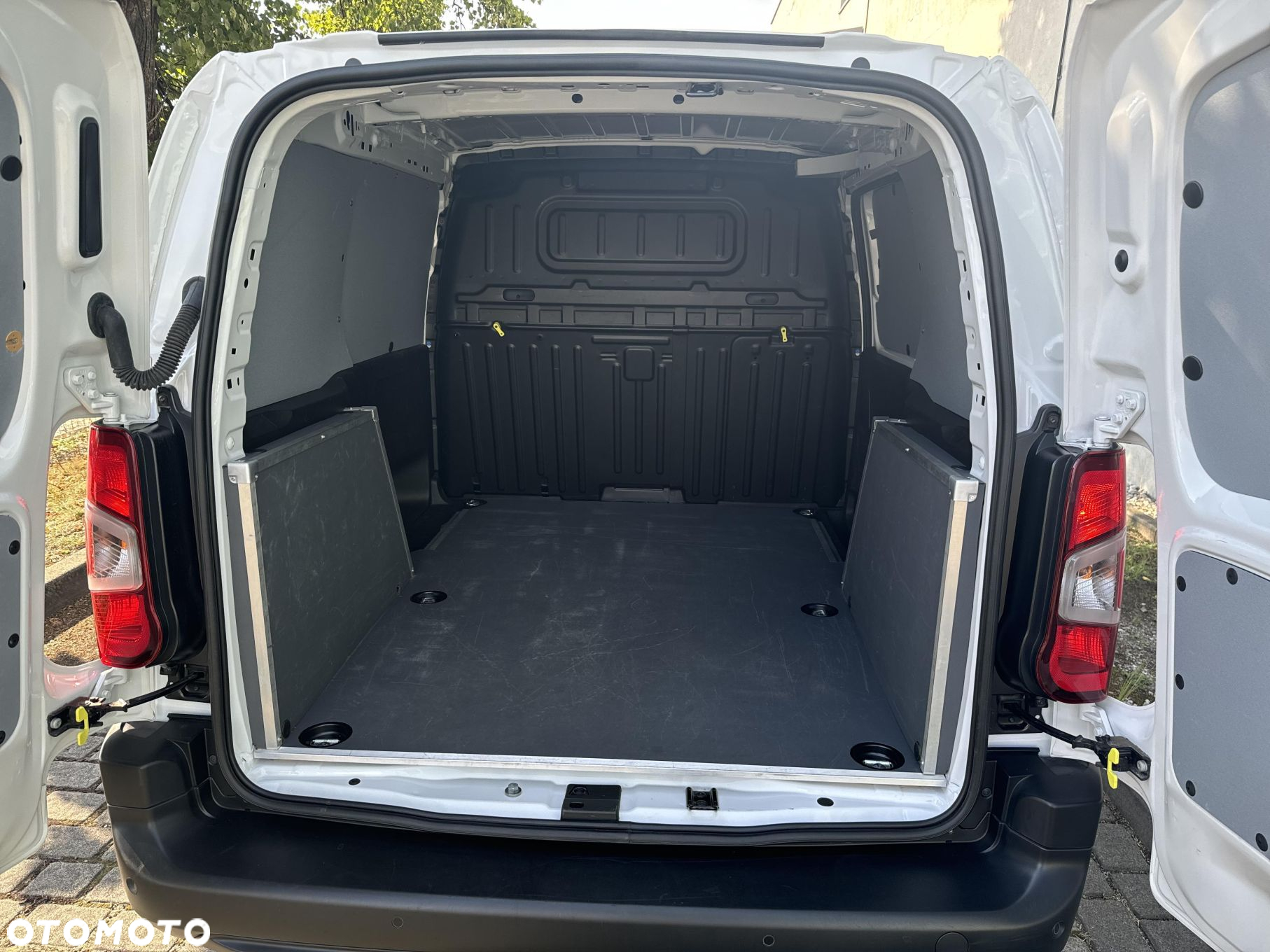 Toyota PROACE CITY - 12