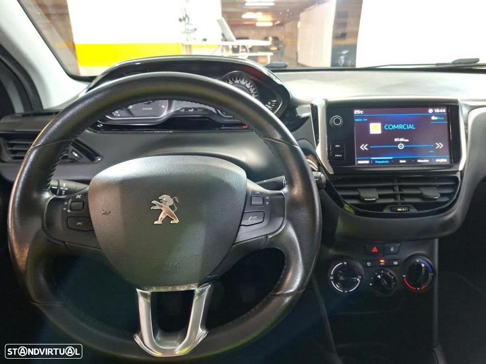 Peugeot 208 1.6 BlueHDi Active - 5